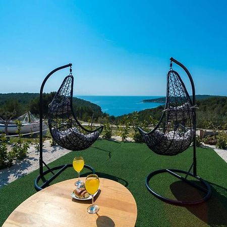Isolated Paradise Adio Mare Milna  Extérieur photo