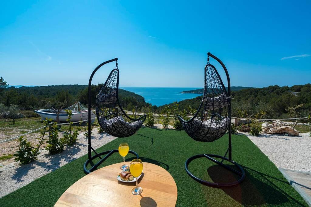 Isolated Paradise Adio Mare Milna  Extérieur photo