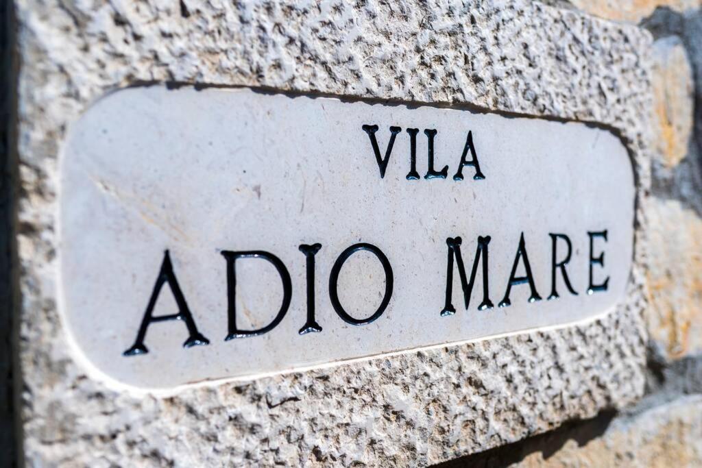 Isolated Paradise Adio Mare Milna  Extérieur photo
